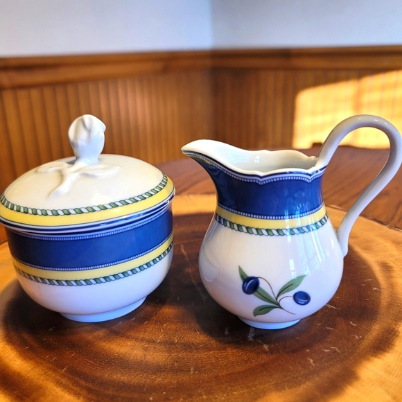 VTG Hutschenreuther Medley German Creamer and Lidded Sugar Bowl - Picture 1 of 13